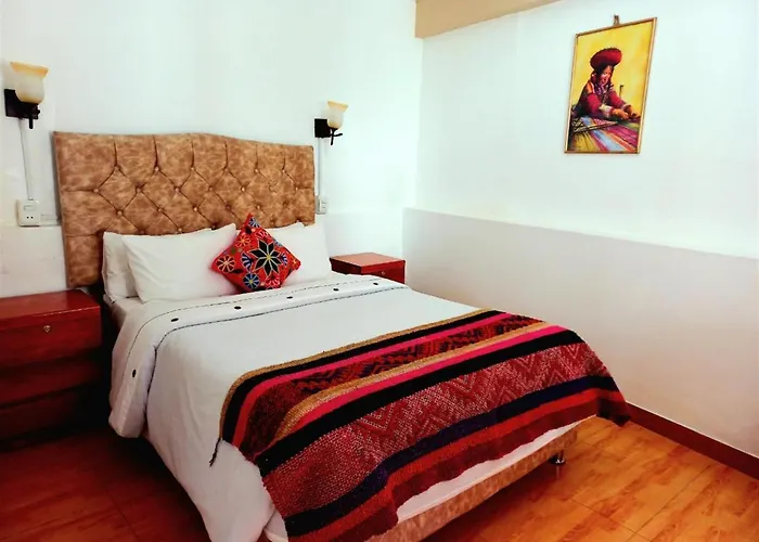 Humantay Hotel 3*