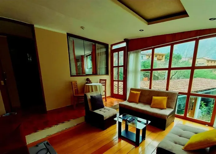 Humantay Hotel
